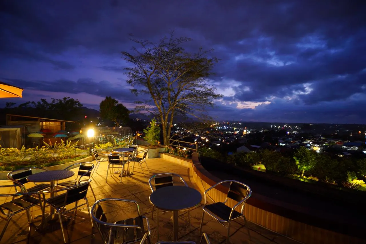 Anugerah Hill