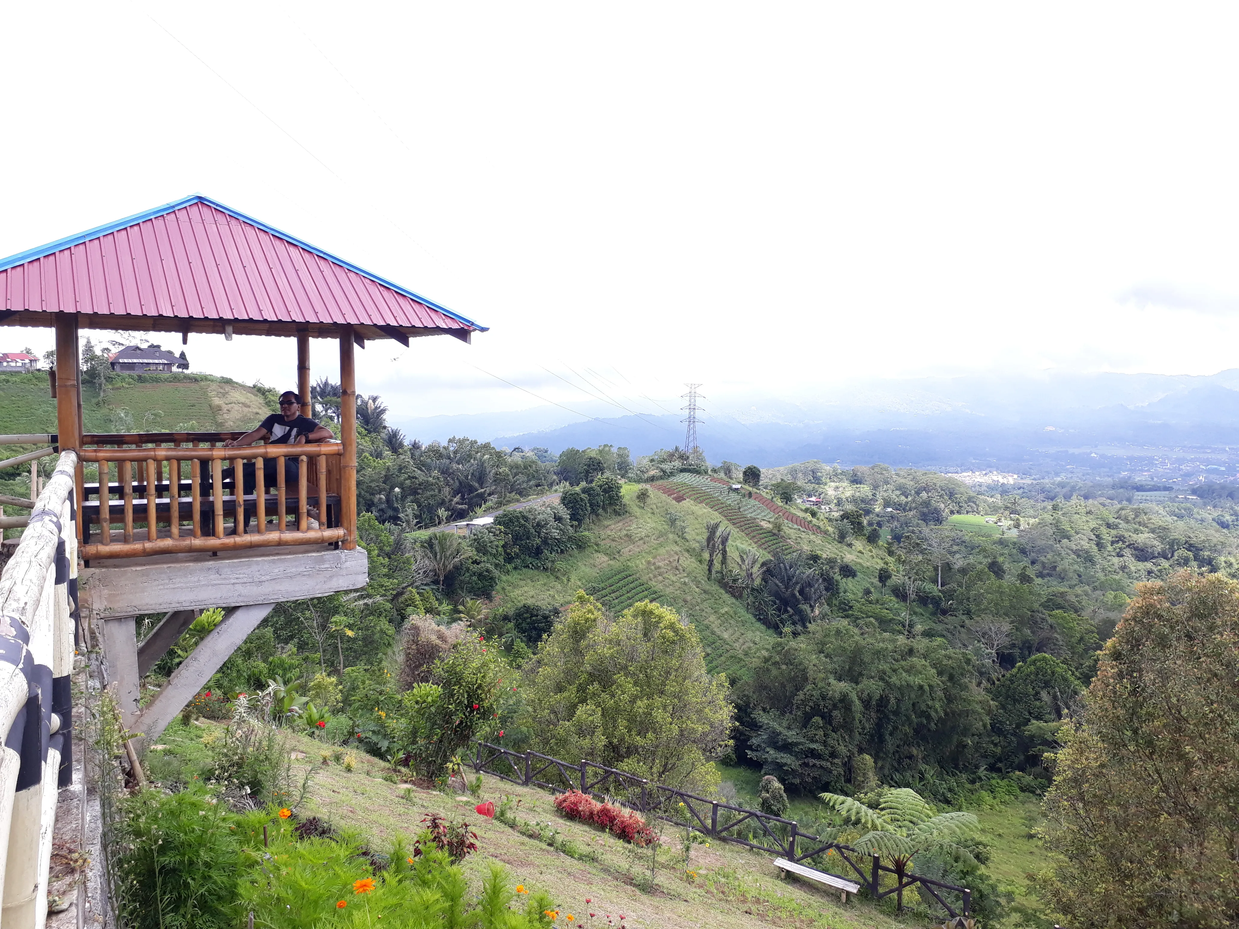 Ti Siri Hill